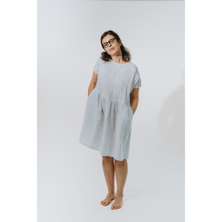 Lniana sukienka Lisa (biała w granatowe paseczki)