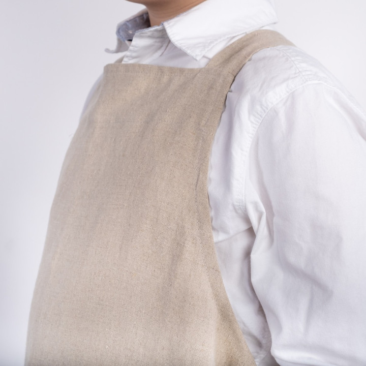 Lotta børneforklæde (naturligt tungt) - med seler