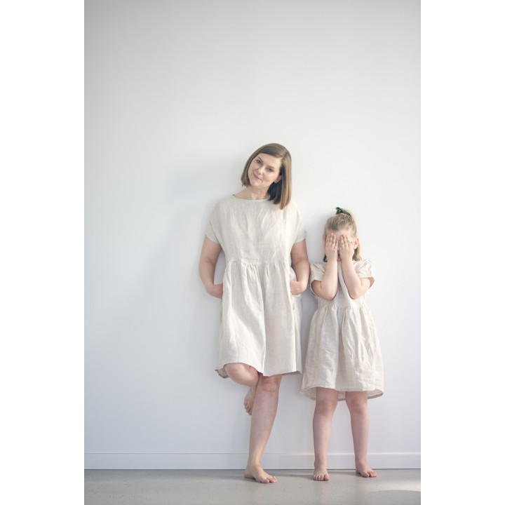 Lniana sukienka dziecięca Liten Lisa (naturalna)