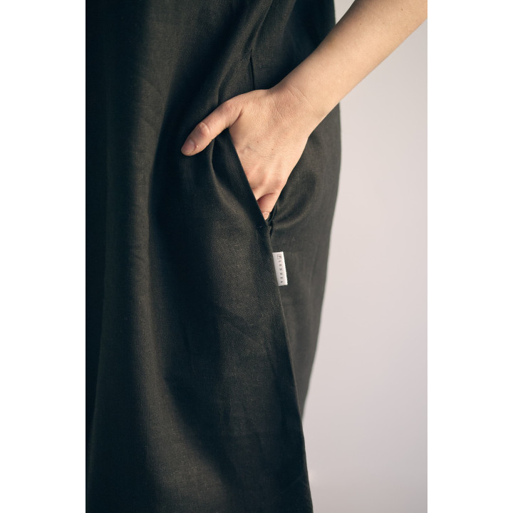 Lniana sukienka dziecięca Liten Britta (czarna)