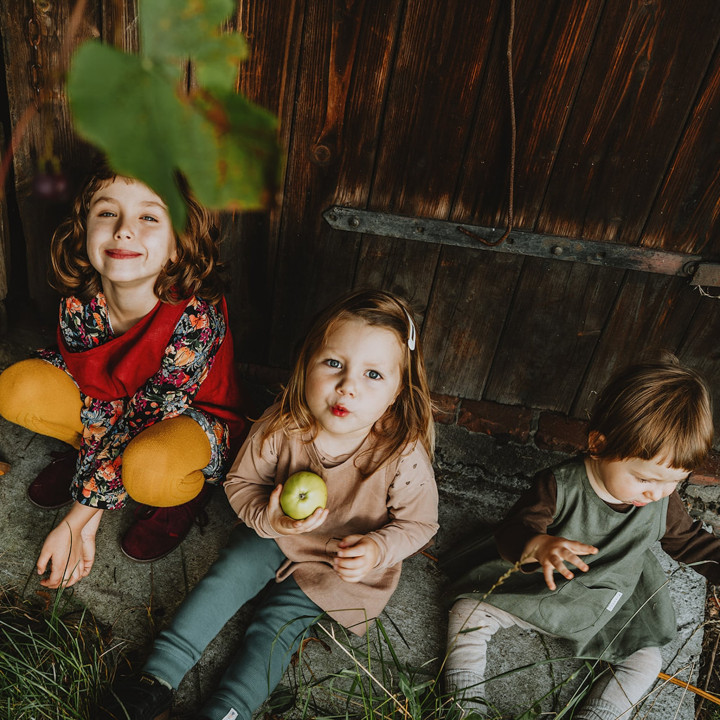 Fartuszek dziecięcy Kerstin