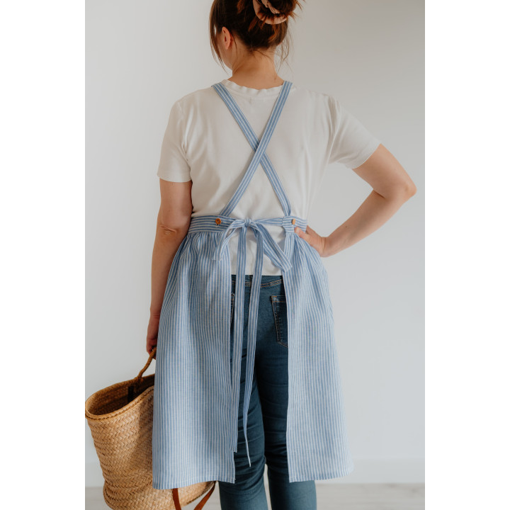 Lniany fartuch francuski niebieskie paski