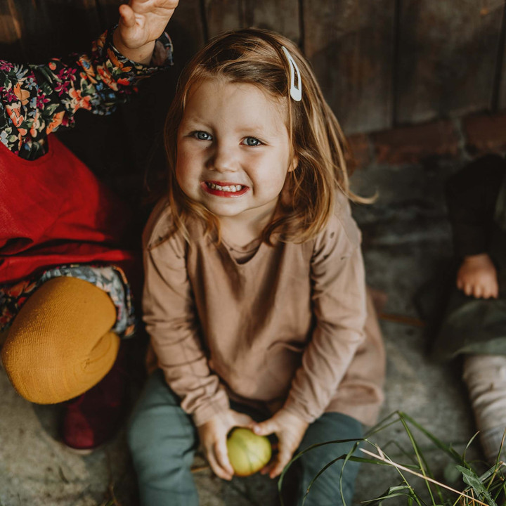 Fartuszek dziecięcy Kerstin