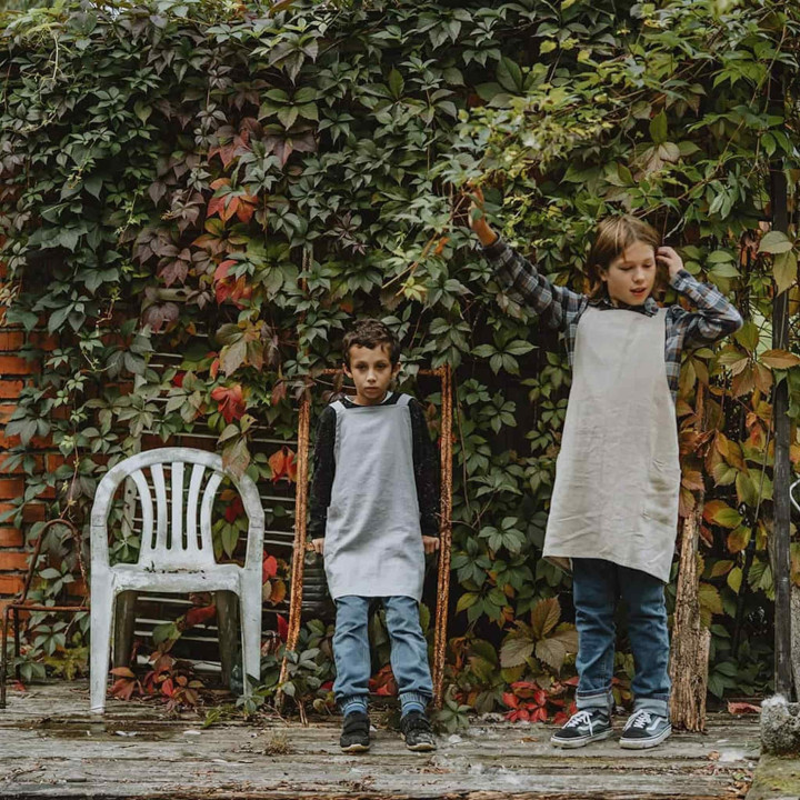 Fartuszek dziecięcy Lotta (naturalny heavy) - na szelkach