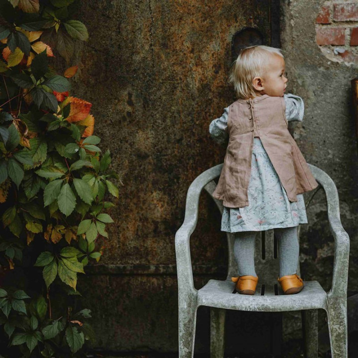 Fartuszek Dziecięcy Kerstin (migdałowy)