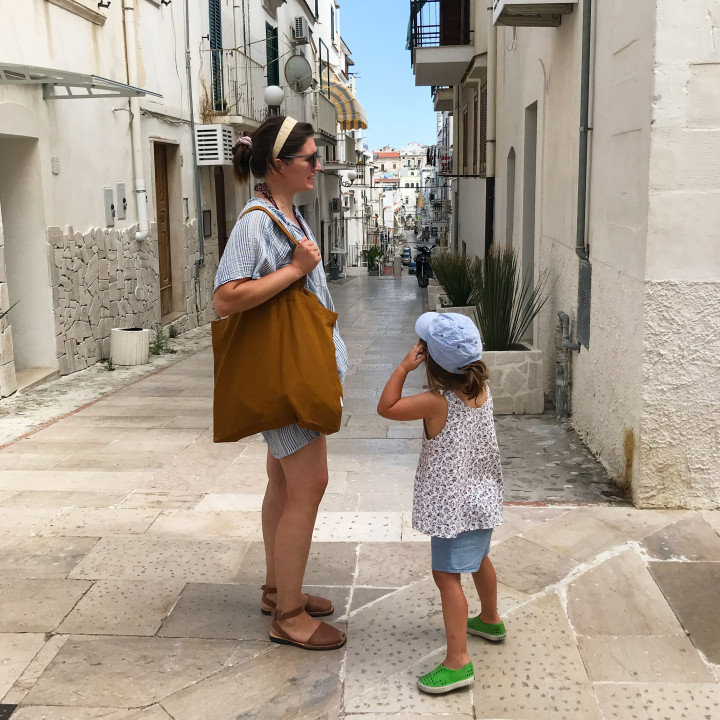 Agda hørtaske - meget rummelig og komfortabel