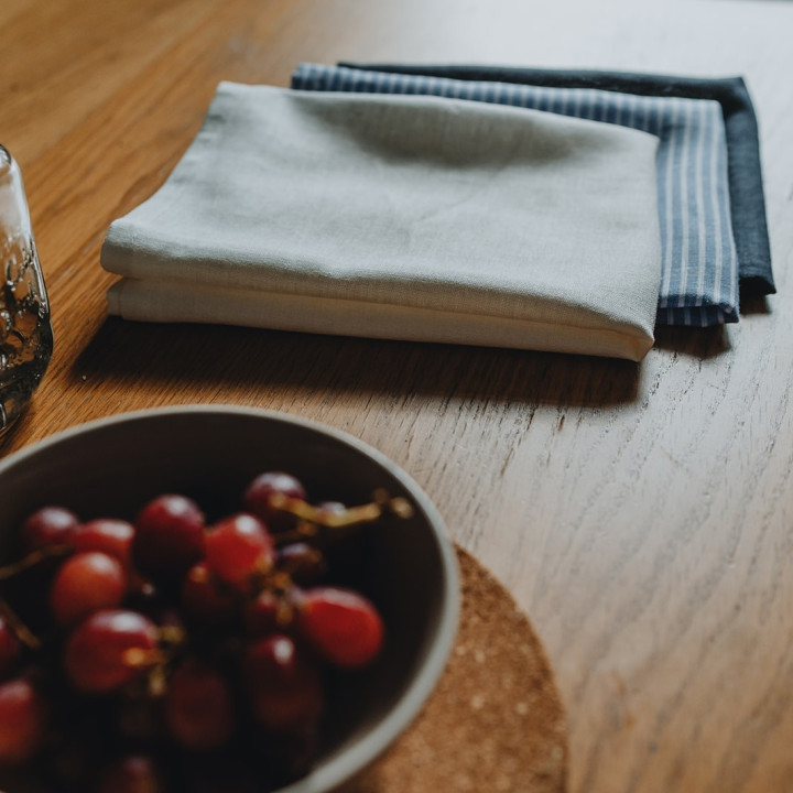 Lniana ściereczka (niebieskie paski)