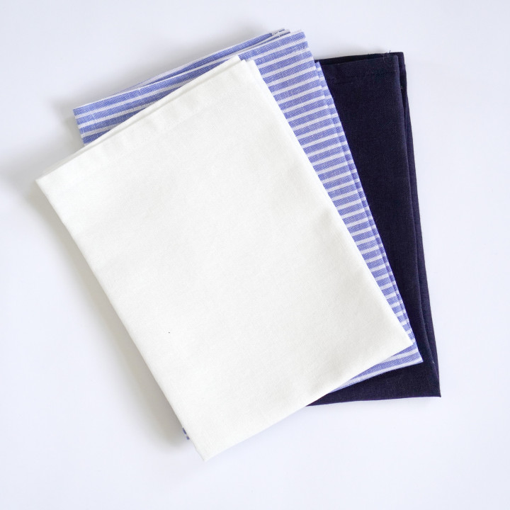 Lniana ściereczka (niebieskie paski)