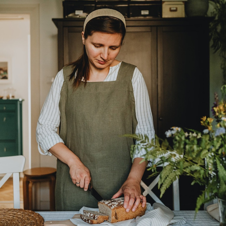 Japanese apron Madika- by Lennea