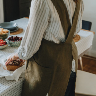 Japanese apron Madika- by Lennea