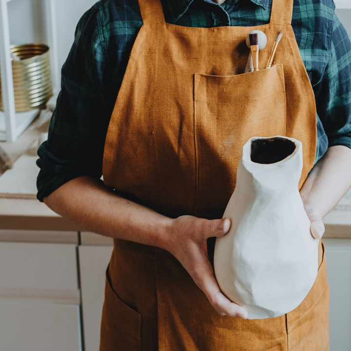 Apron for ceramics-by Lennean