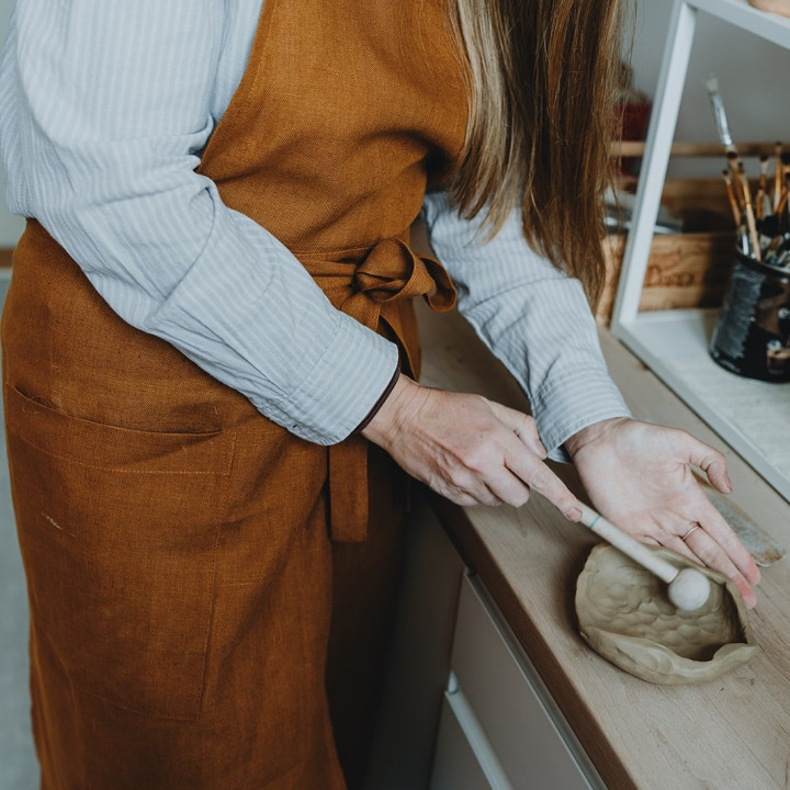 Fartuch do ceramiki II (cynamon)